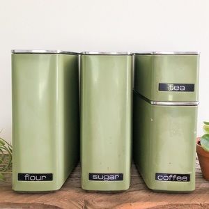 VINTAGE LINCOLN BEAUTYWARE KITCHEN CANISTER SET